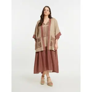 Kimono orné de broderies en forme de labyrinthe en lin mélangé femme Mat Fashion image-4