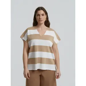 Women's V-Neck Knit T-Shirt Mat Fashion image-1