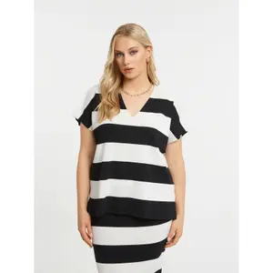 Women's V-Neck Knit T-Shirt Mat Fashion image-1