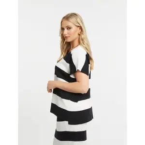Women's V-Neck Knit T-Shirt Mat Fashion image-4