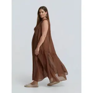Sleeveless Pleated Dress for Women Mat Fashion image-3