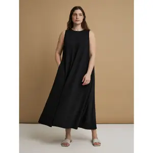 Sleeveless Long Crepe Dress for Women Mat Fashion image-1