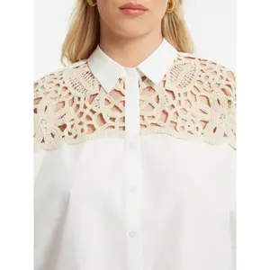 Women's Long Sleeve Top with Lace Details Mat Fashion image-4