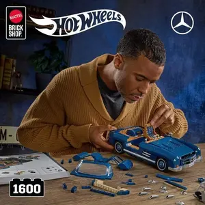 Jeux de construction Mattel Hot Wheels Mercedes 300SL Premium construction set image-2
