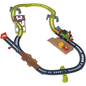 Track construction sets + motorized locomotives Mattel France Thomas image-0