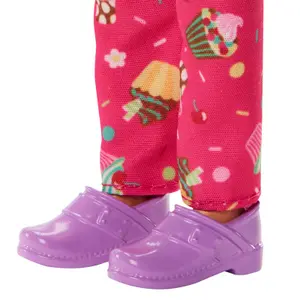 Pastry chef doll Mattel image-2