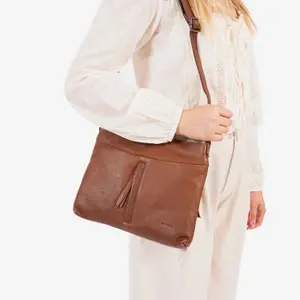 Umhängetasche aus natürlichem Leder Matties Bags Essence image-3