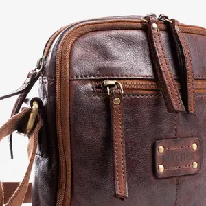 Sac bandoulière i gammalt läder Matties Bags image-2