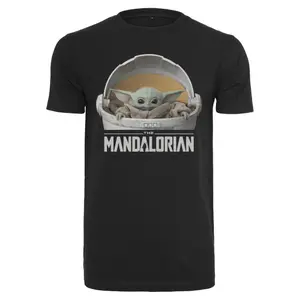 Camiseta Urban Classics baby yoda mandalorian logo image-0