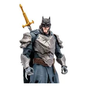 Collectible figurine McFarlane Toys DC Multiverse Batman image-3