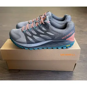 Sapatos de mulher trail femme Merrell Antora 2 Clair image-2