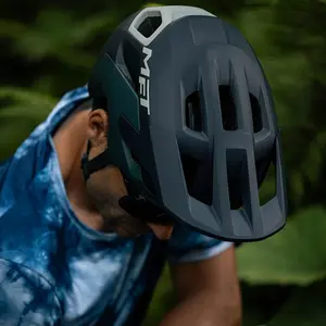 Casque Met Revo image-5