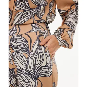 Pantaloni larghi con motivo floreale grafico donna Mexx image-5