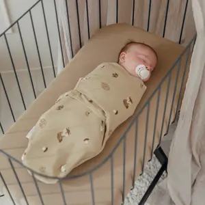 Swaddlingfilt för spädbarn Meyco Baby image-4