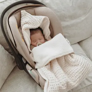 Chancelière til barnevogn i prikket teddy stof baby Meyco Baby 40x82 cm image-3
