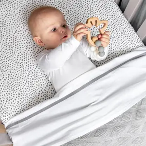 Baby Piped Fitted Sheet Meyco Baby 100x150 cm image-2