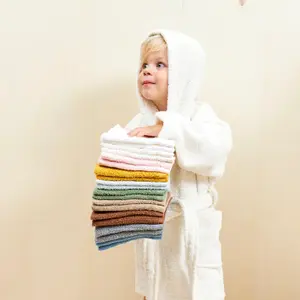 Baby bathrobe Meyco Baby image-1