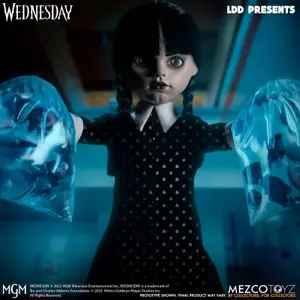 Dukke Mezco Toyz Wednesday The Living Dead Wednesday Addams image-3