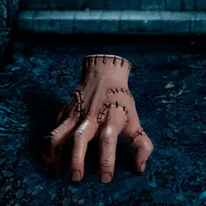 Dukke Mezco Toyz Wednesday The Living Dead Wednesday Addams image-5