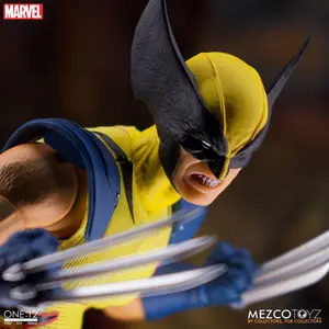 Figurine Mezco Toyz Marvel Universe 1/12 Wolverine Deluxe Steel Box Edition image-4