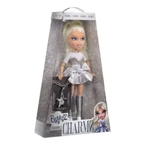 Pop Mga Bratz Stylin Charmz + Cloe image-5