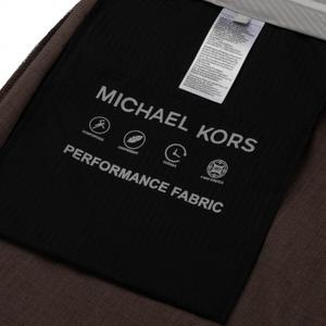 Lätt reseoutfit Michael Kors image-4