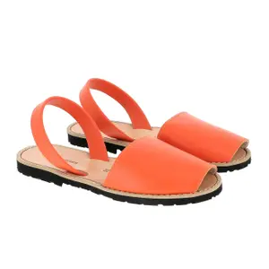 Baby girl leather sandals Minorquines Avarca Naranja image-1