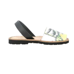 Tropical leather sandals for baby girls Minorquines Avarca image-0