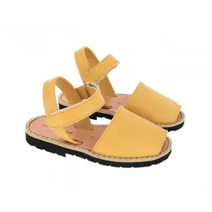 Girl's leather sandals Minorquines Avarca Velcro image-2