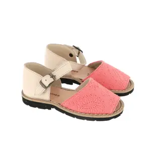 Embroidered canvas sandals for baby girls Minorquines Frailera image-2