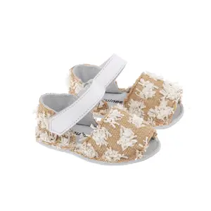 Cotton slippers for baby girl Minorquines Frailera Talamenca image-1