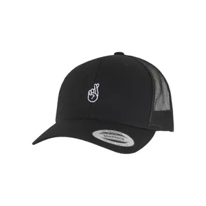 Trucker cap Mister Tee Crossed Fingers Handsign Retro image-0
