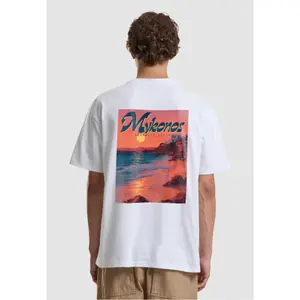 Oversized T-shirt Mister Tee Mykonos Mood image-3
