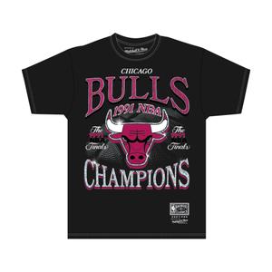 bmtr6307-cbuyypppblck-t-shirt-mitchell-ness-champions-era-chicago-bulls-schwarz