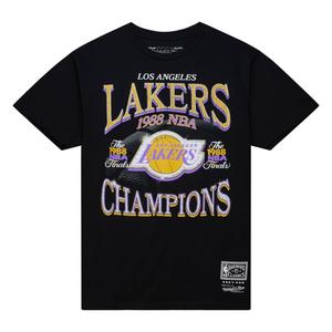 bmtr6307-lalyypppblck-t-shirt-los-angeles-lakers-nba-champions-era-schwarz