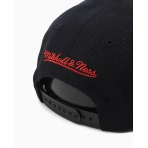 Snapback cap Chicago Bulls 91-92 Back To Back Champs HWC image-4