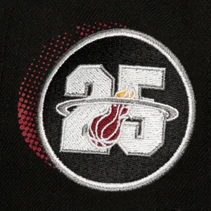 Snapback cap Mitchell & Ness Big Face 7.0 Miami Heat image-2