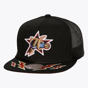 Philadelphia 76ers trucker-kasket image-0
