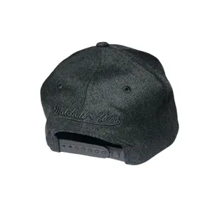 Cap Chicago Bulls intl300 - decon image-1