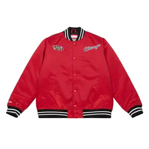 Satinová bunda Chicago Bulls image-0