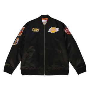 ojzp5129-lalyypppblck-jacka-i-satin-los-angeles-lakers-flight-nba-svart