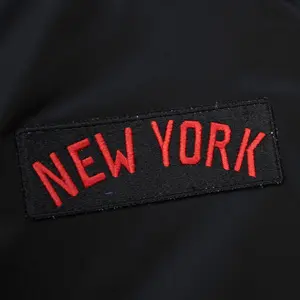 Casaco de cetim New York Knicks Flight NBA image-3