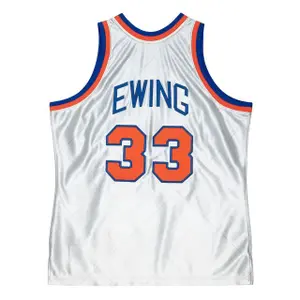 New York Knicks NBA Jersey Patrick Ewing Swingman 75TH Platinum 1985/86 image-1