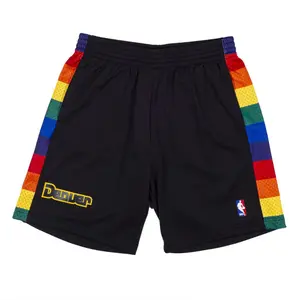 Short Denver Nuggets