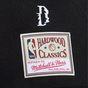 T-shirt Mitchell & Ness NBA Suga Glitch Bulls image-1