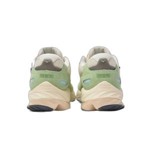 product/m/i/mizuno_d1ga242401_smoke-green-india-ink-pristine_1.jpg