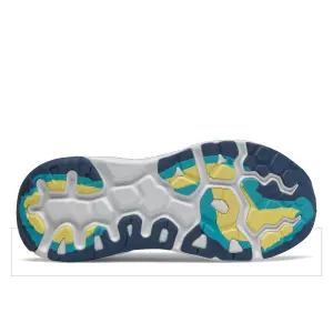 Zapatos New Balance fresh foam more v3 image-2