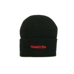 mn-hwc-intl534-chibul-blk-chicago-bulls-beanie-black-one-size