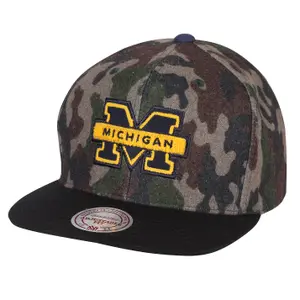 Cap Michigan NCAA camo flannel image-0
