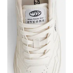 Baskets MoEa Origin Low image-4